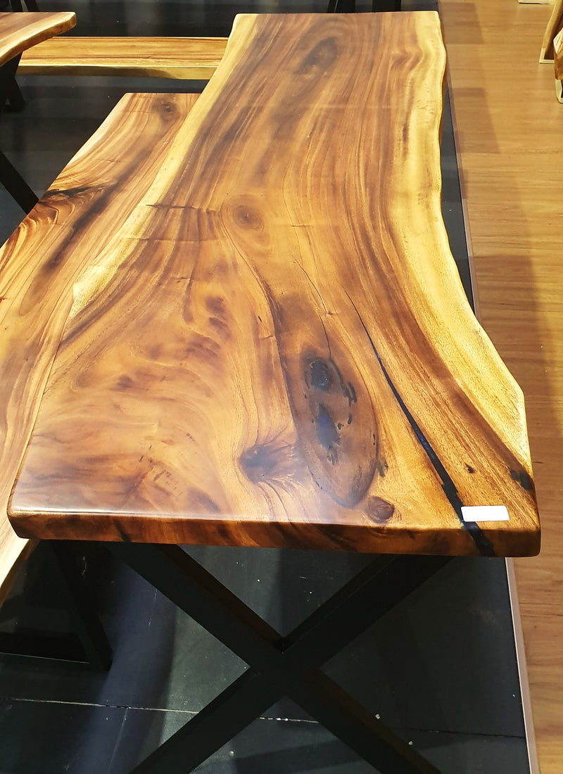 LAD015 - Natural Acacia Wood Dining Table.